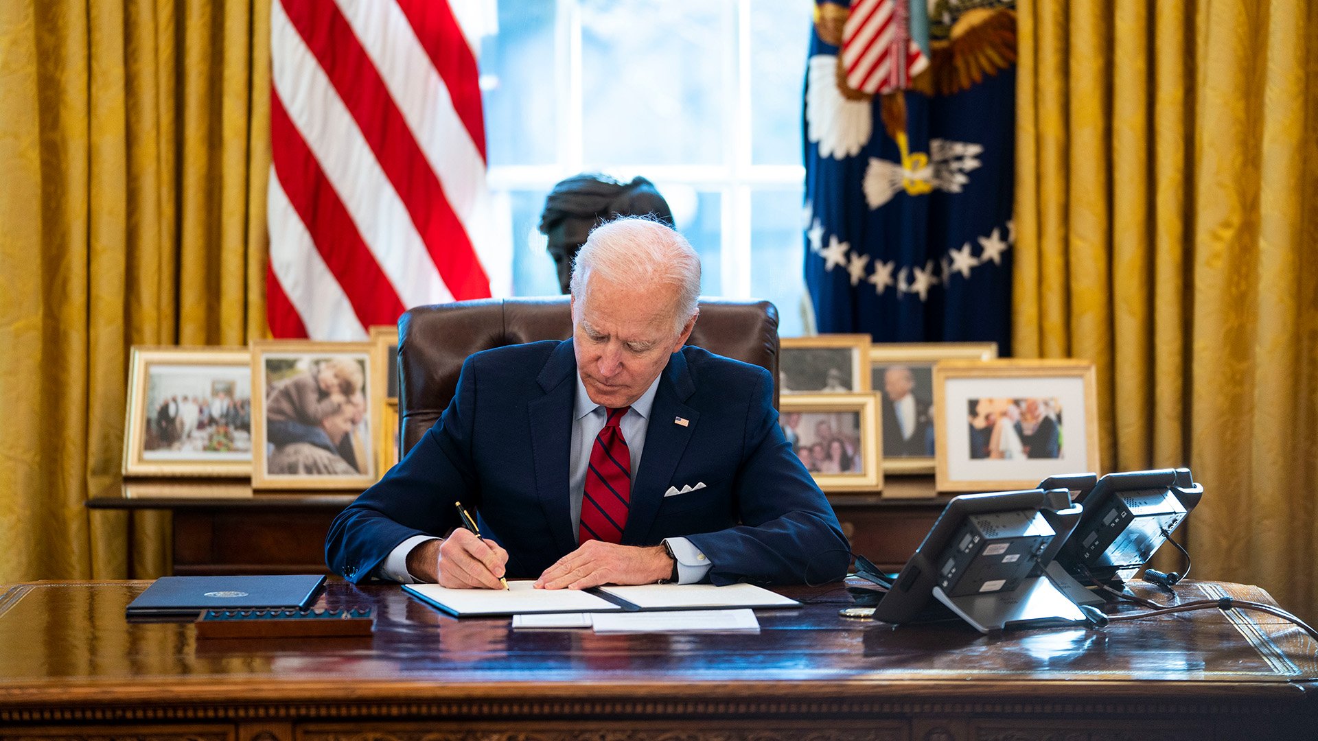 Biden issues executive order enhancing digital identity security